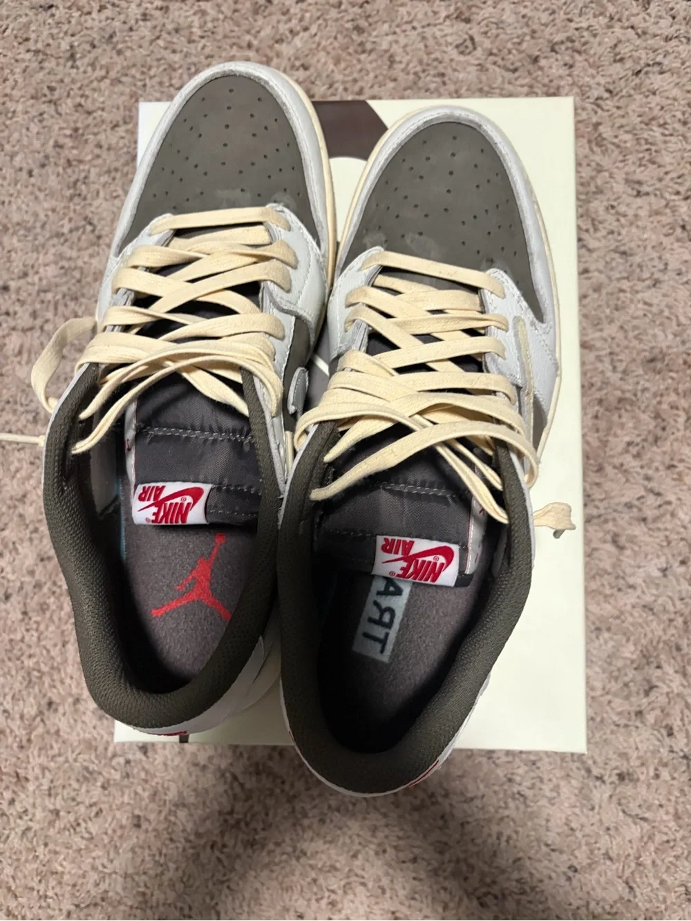 Travis Scott Reverse Mocha Low size 11